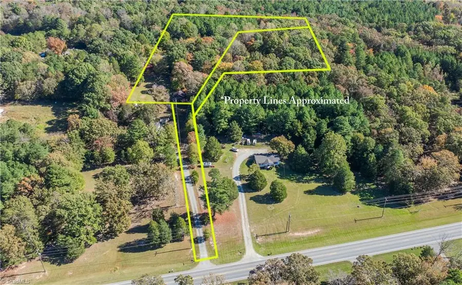 4182 Flint Rock Drive, Graham, NC 27253 - Image #2
