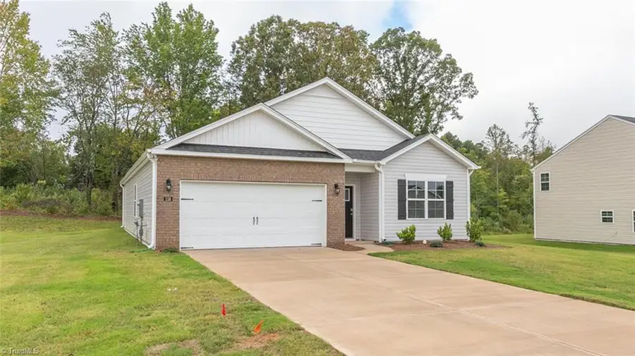 2582 Summersby Drive, Mebane, NC 27302 - Image #2