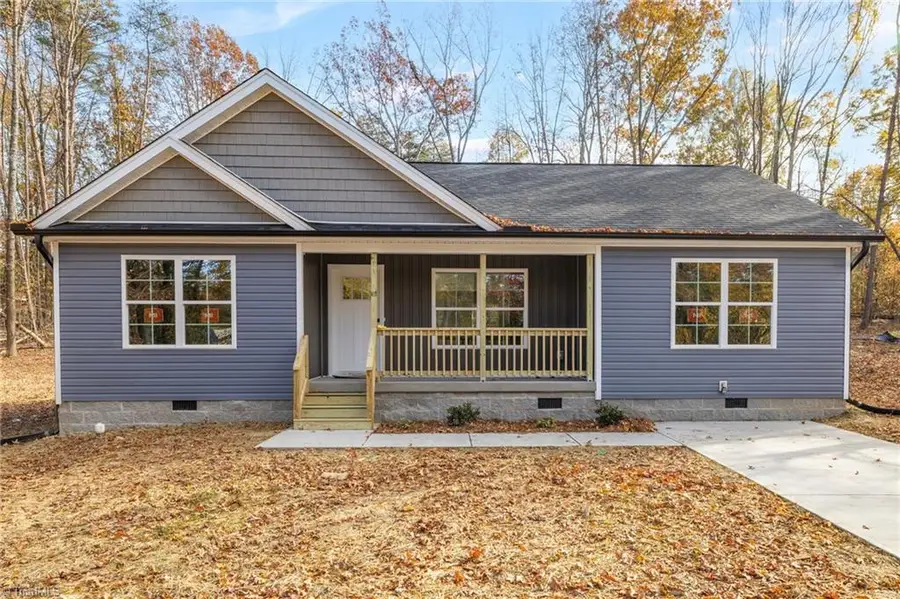 216 Knollwood Drive, Eden, NC 27288 - Image #2