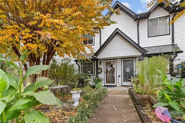 402 S Renfro Street #4, Mount Airy, NC 27030