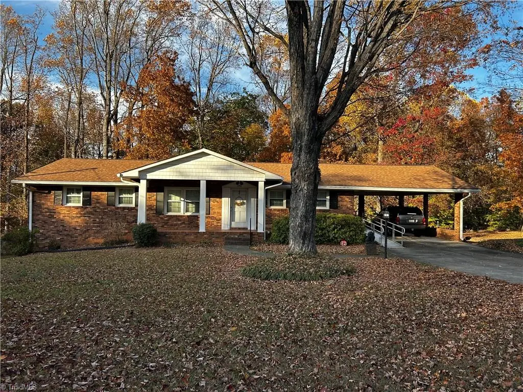 1031 Solomon Drive, Kernersville, NC 27284 - Image #1