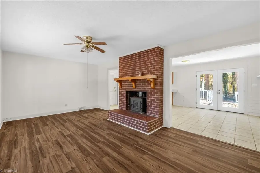 246 Piccadilly Drive, Winston Salem, NC 27104 - Image #3