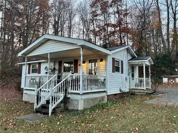 109 Dorothy Lane, Mount Airy, NC 27030