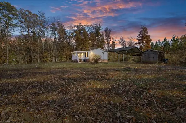 184 Kids Lane, Mayodan, NC 27027