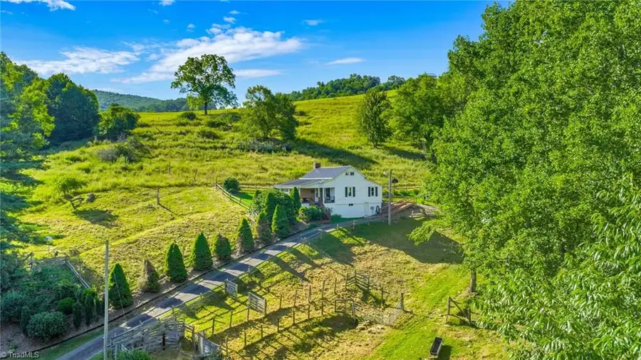 922 Prathers Creek Church Road, Laurel Springs, NC 28644 - Image #3