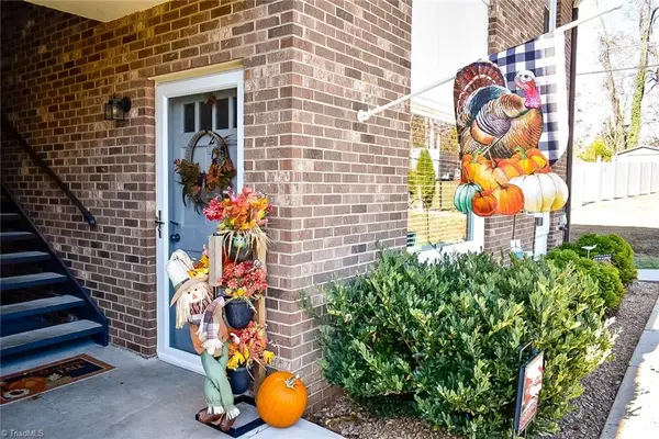 1707 N Main Street #Apt 2, Mount Airy, NC 27030