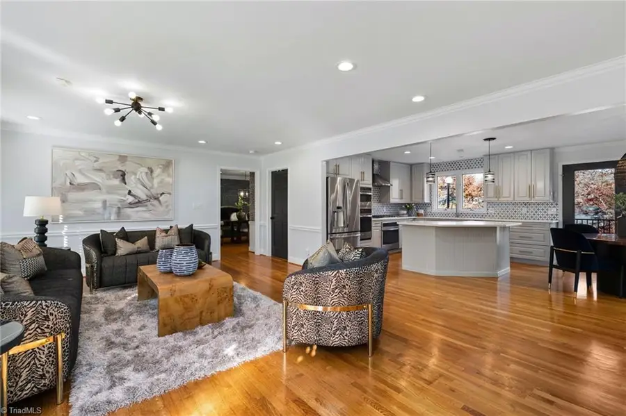 32 Kemp Road E, Greensboro, NC 27410 - Image #2