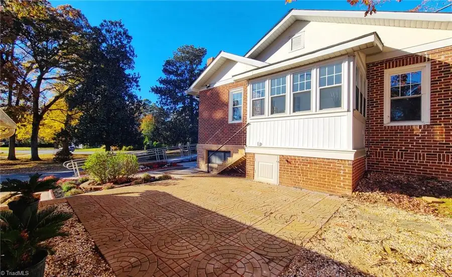 3606 Country Club Road, Winston Salem, NC 27104 - Image #3
