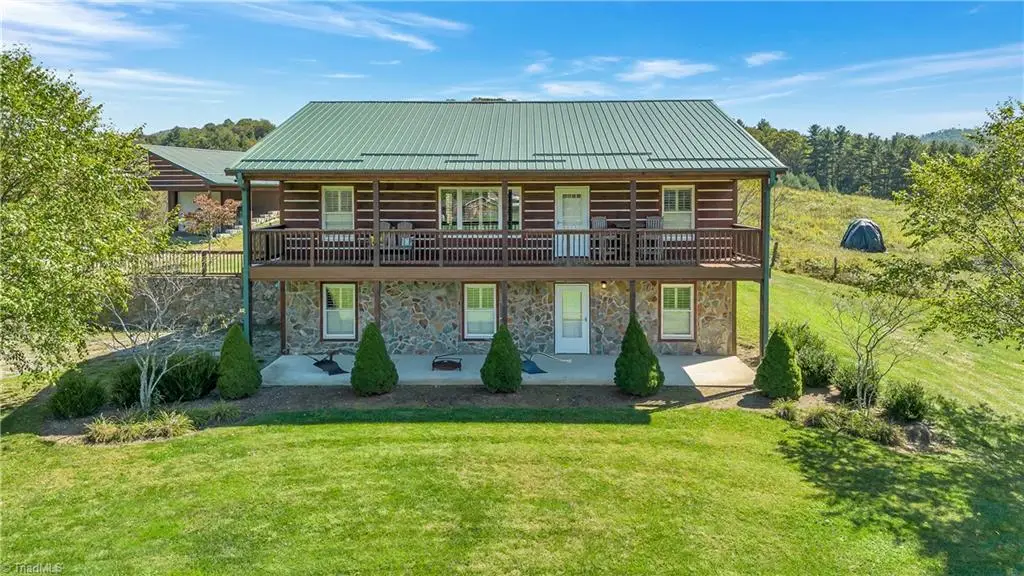 5550 Troutdale Hwy Road, Troutdale, VA 24378 - Image #1