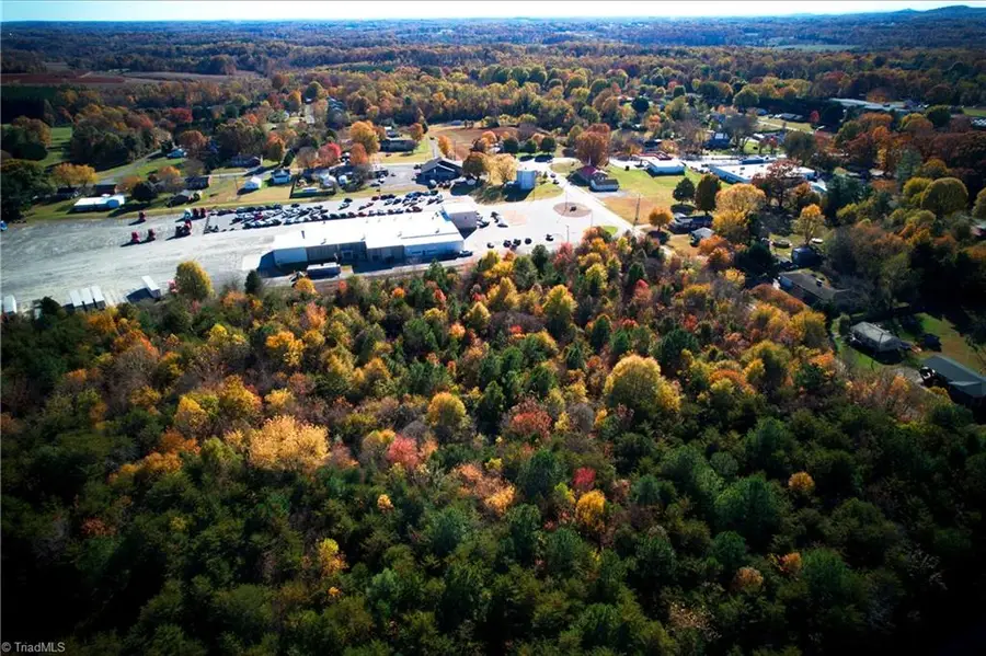 124 River Road, Boonville, NC 27011 - Image #3