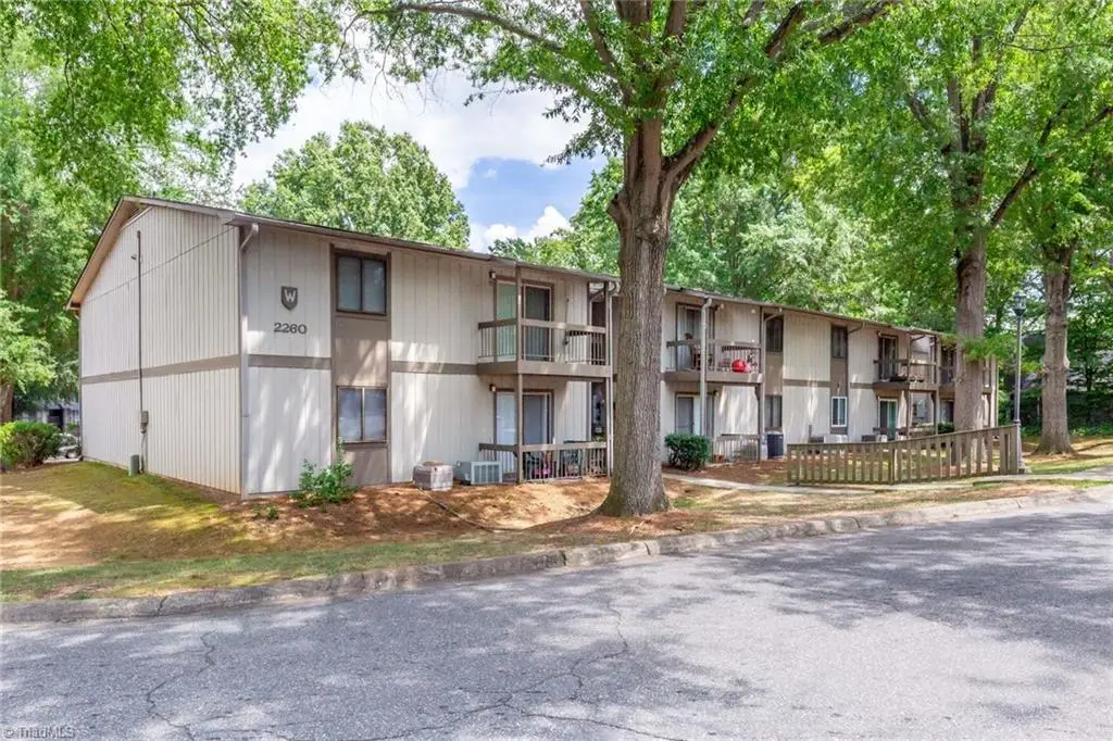 2260 Sunderland Road #87W, Winston Salem, NC 27103 - Image #1