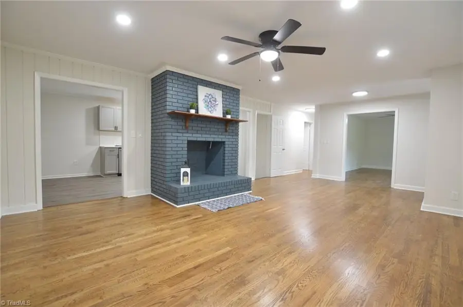 2881 Deerwood Drive, Winston Salem, NC 27103 - Image #2