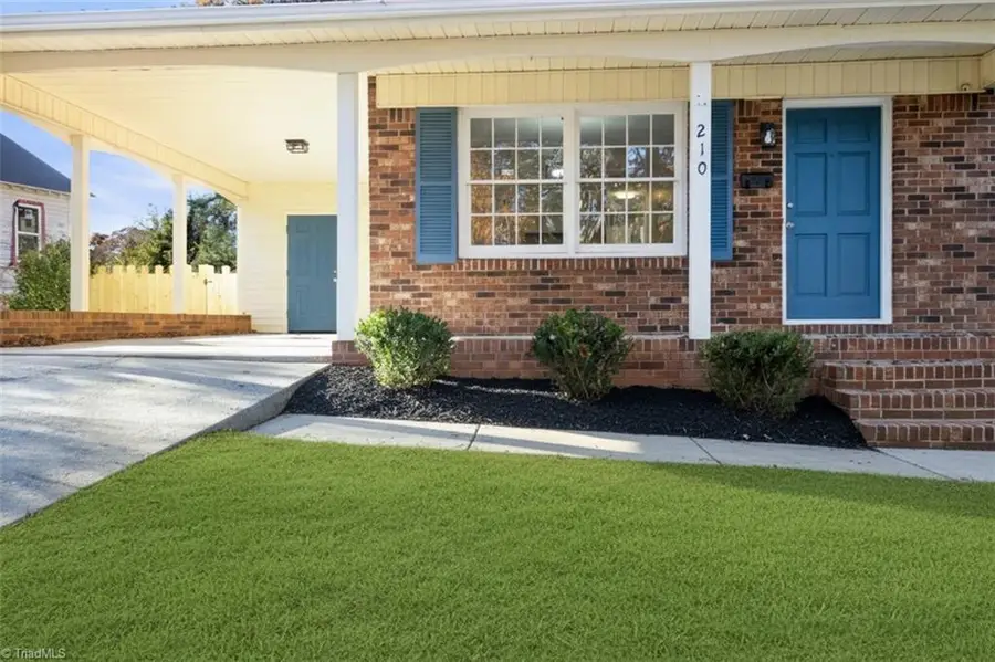 210 Forest Hill Avenue, Winston Salem, NC 27105 - Image #2