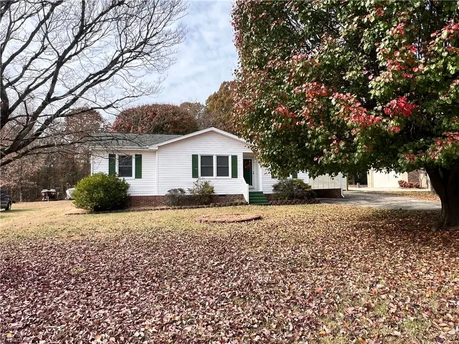 209 Rivermeade Drive, Archdale, NC 27263 - Image #3