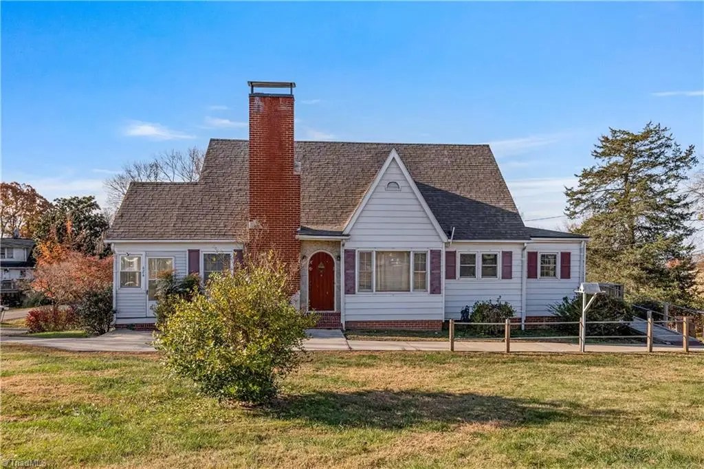 624 52 Bypass E, Pilot Mountain, NC 27041 - Image #1