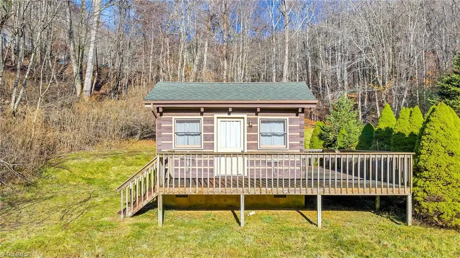 1451 Elliott Road, West Jefferson, NC 28694 - Image #2