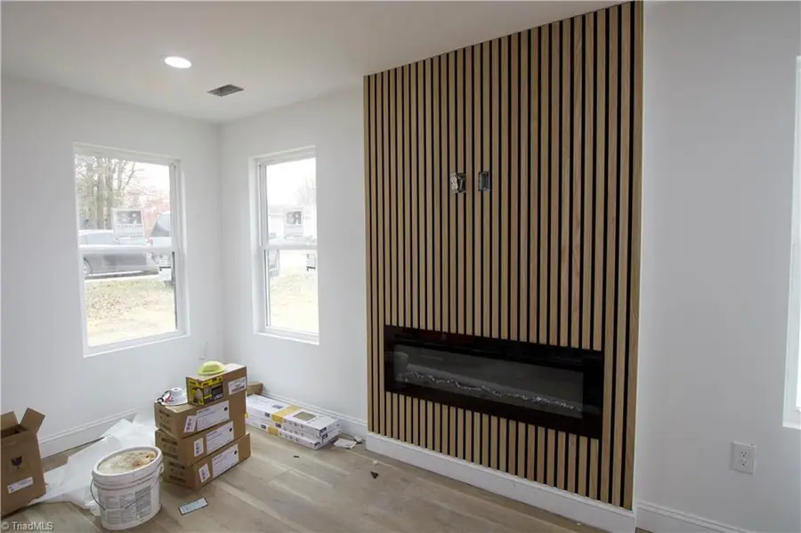 909 Sharon Street, High Point, NC 27260 - Image #3