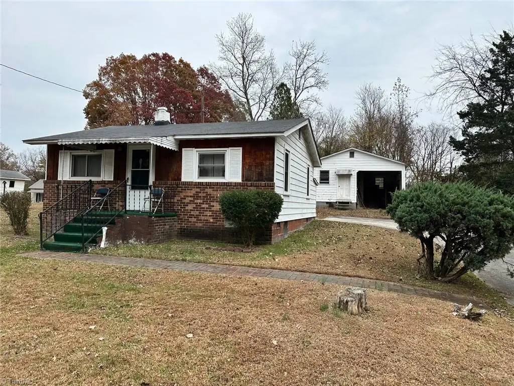 313 Small Street, Thomasville, NC 27360 - Image #1