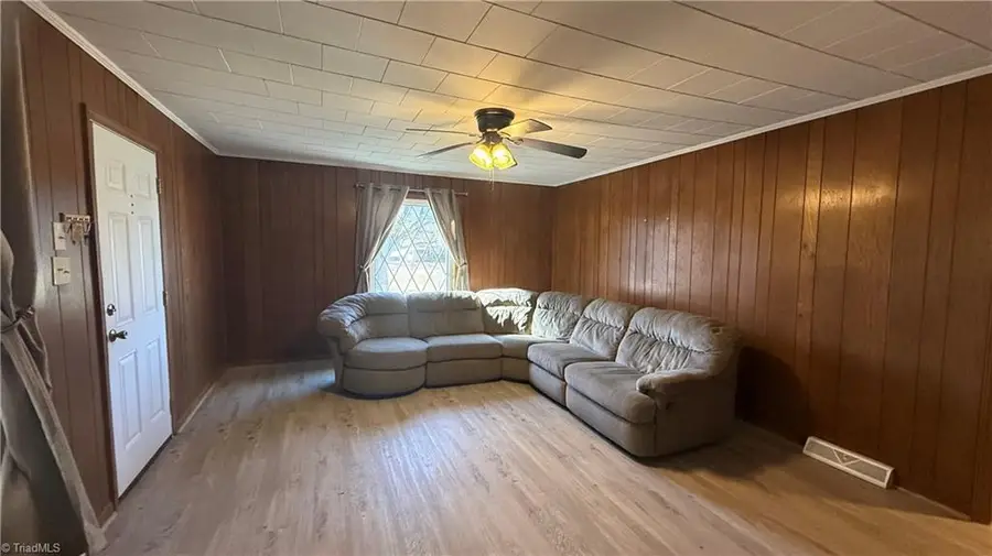 1338 Unity Street, Thomasville, NC 27360 - Image #3