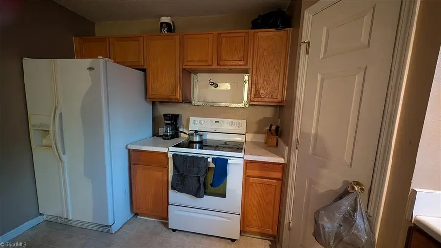 1067 Bridgend Drive, High Point, NC 27260 - Image #2