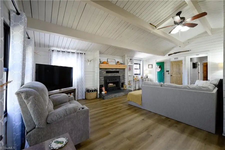 2147 Sparger Road, Mount Airy, NC 27030 - Image #2