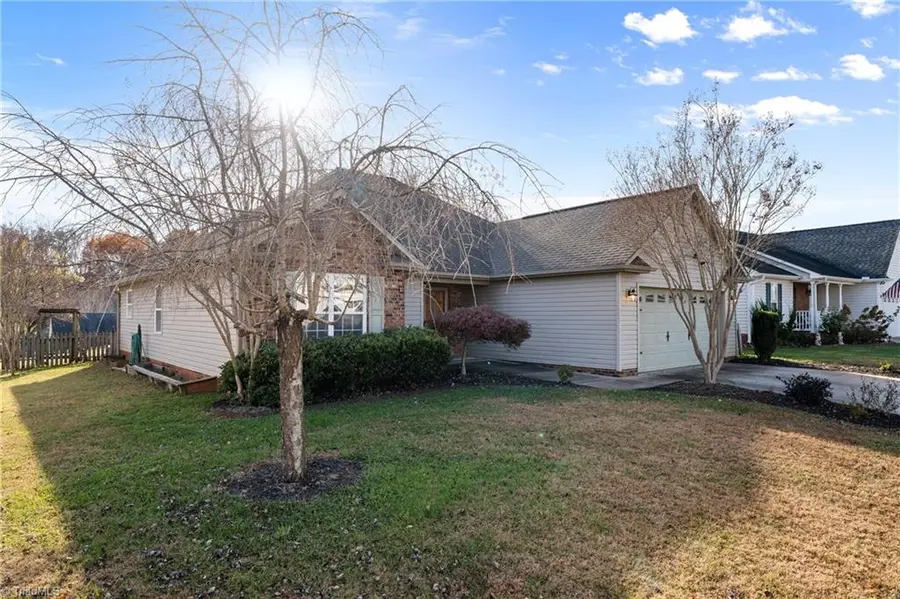 1534 Finwick Drive, Pfafftown, NC 27040 - Image #2