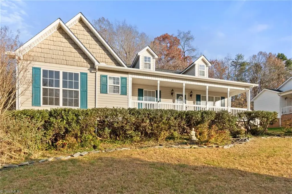 12 Shanda Court, Thomasville, NC 27360 - Image #1