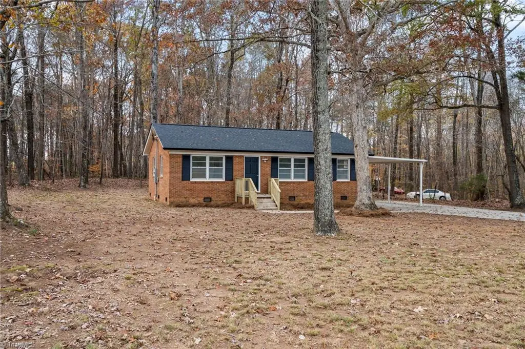 7110 Racine Road, Pleasant Garden, NC 27313 - Image #1