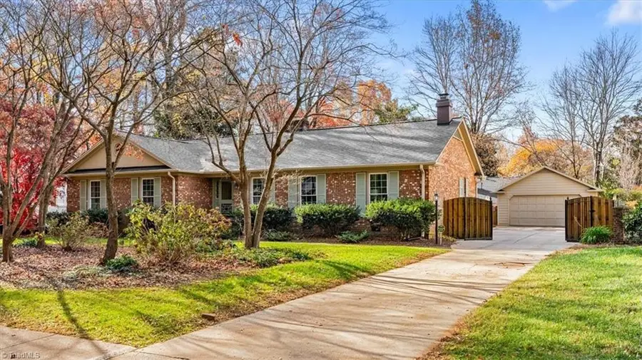 3011 Round Hill Road, Greensboro, NC 27408 - Image #3