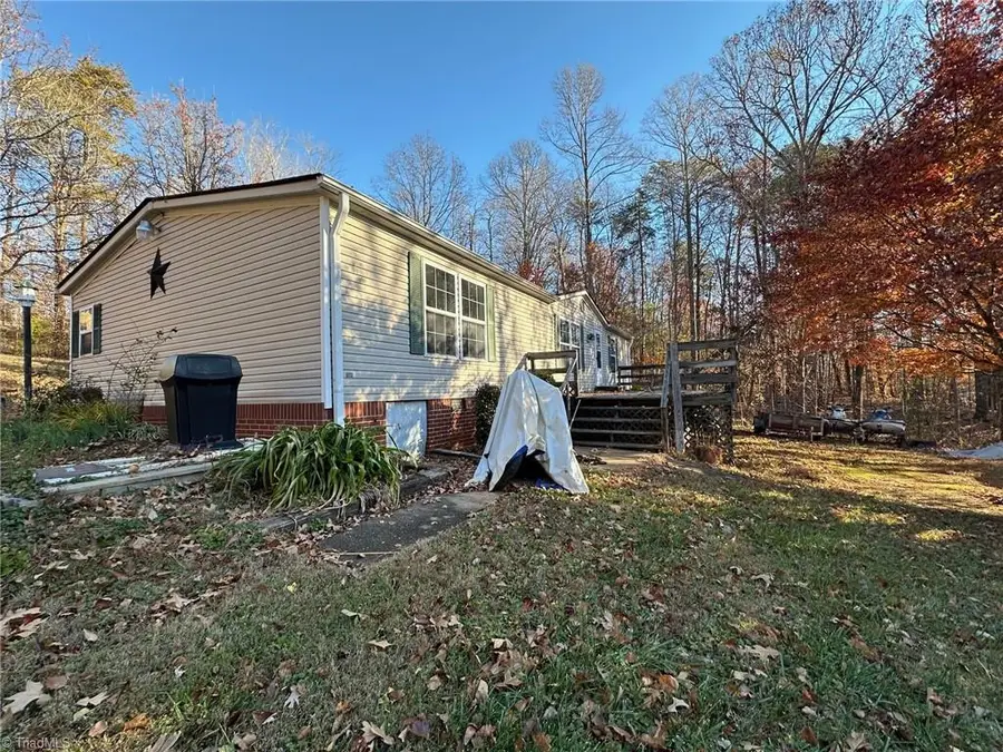 3921 Nc Highway 8, Walnut Cove, NC 27052 - Image #3