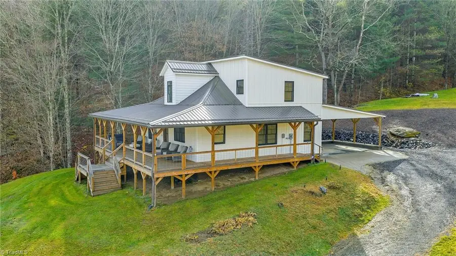 2507 Parker Eller Road, Lansing, NC 28643 - Image #3