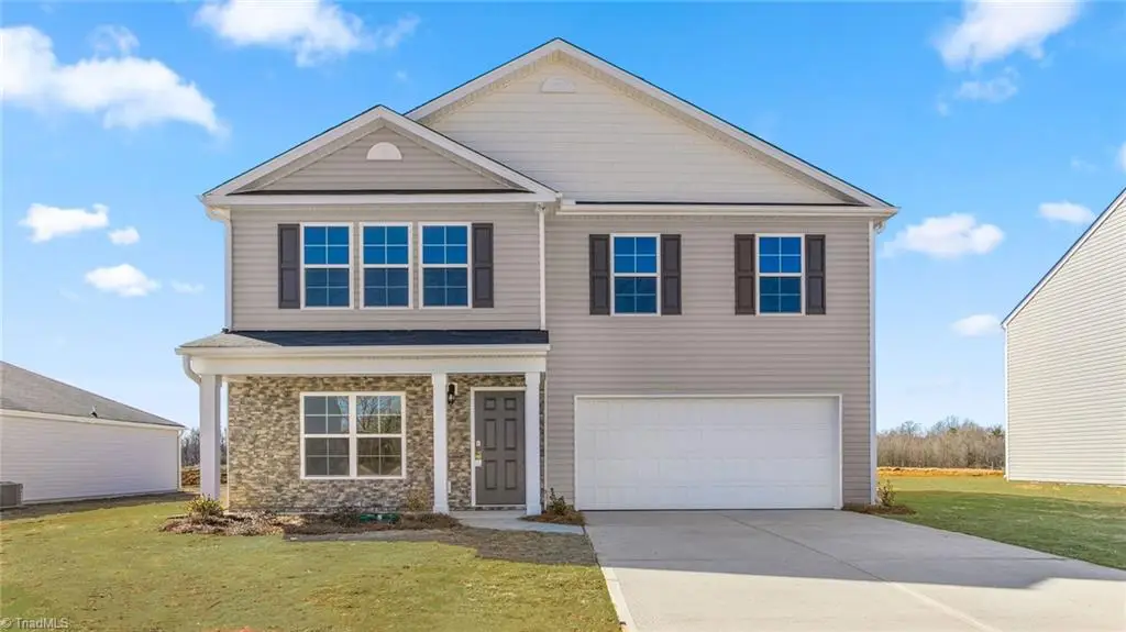 469 Warbler Way, Lexington, NC 27295 - Image #1