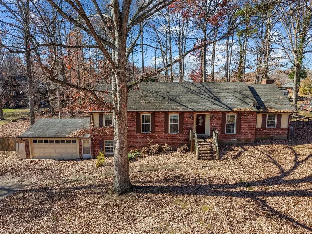 5004 Edinborough Road, Greensboro, NC 27406 - Image #1