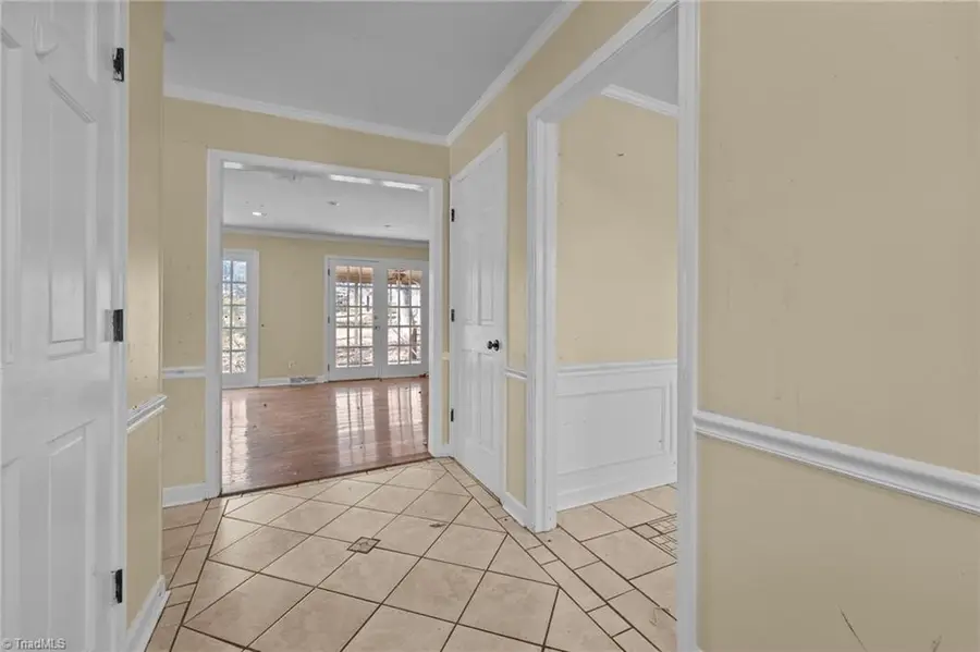 5004 Edinborough Road, Greensboro, NC 27406 - Image #3