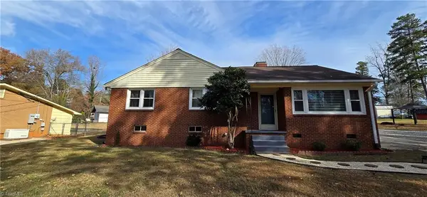 206 Forestrose Drive, Lexington, NC 27295