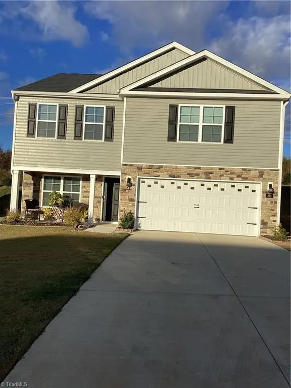 313 Owens Ridge Way, Lexington, NC 27292 - Image #1