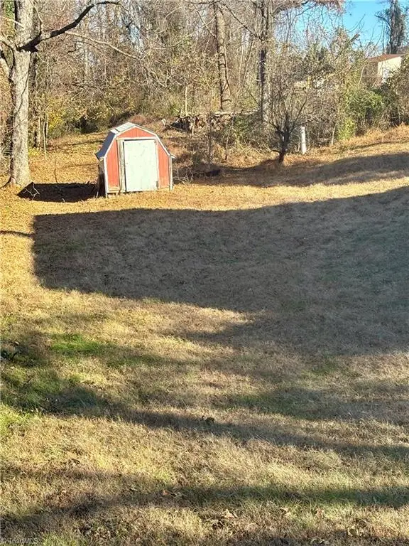 718 Prince Williams Street, Reidsville, NC 27320 - Image #3