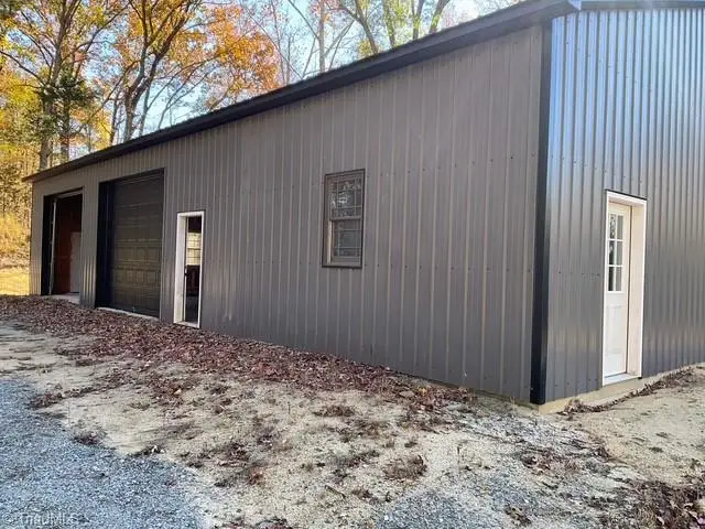 408 Thomas O Drive, Thomasville, NC 27360 - Image #3