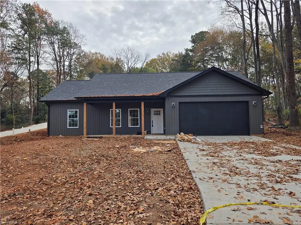 2328 Summerlin Street, Winston Salem, NC 27103 - Image #1