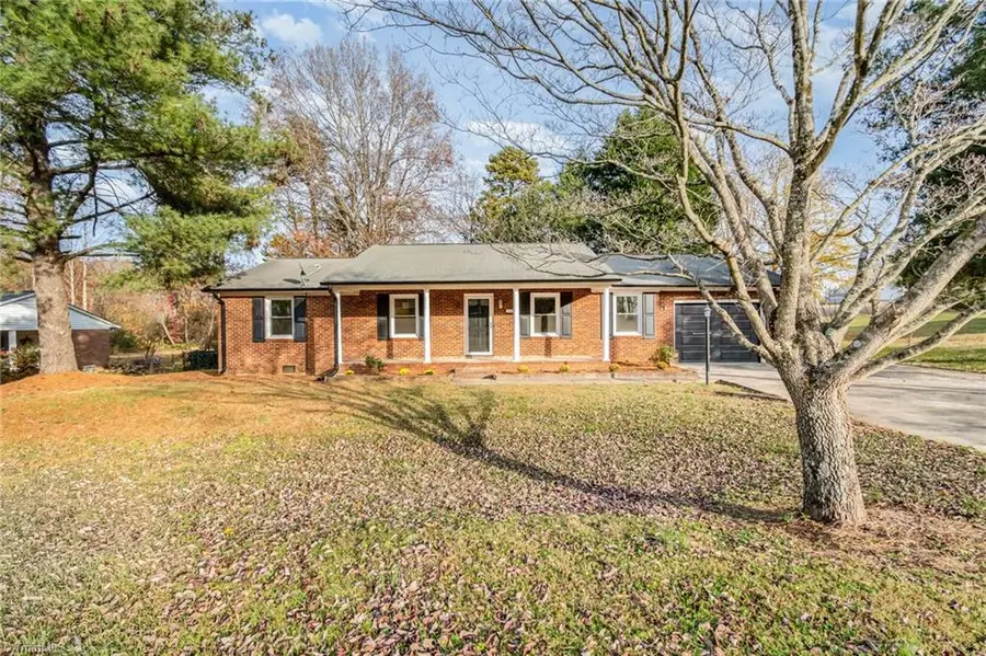 2655 Shieldale Drive, Winston Salem, NC 27107 - Image #2