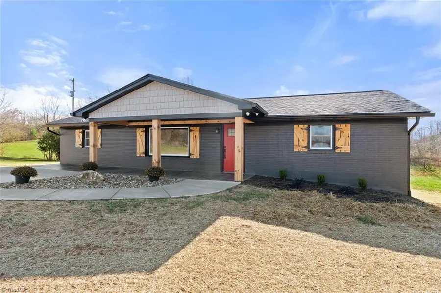 1195 Rogers Road, Mount Airy, NC 27030 - Image #2