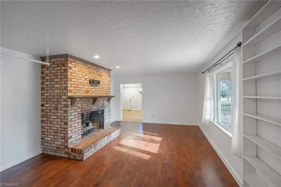 6922 Gra Lan Drive, Thomasville, NC 27360 - Image #2