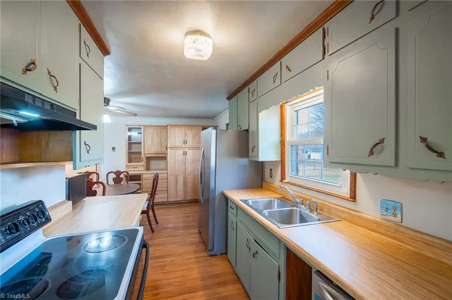 6922 Gra Lan Drive, Thomasville, NC 27360 - Image #3