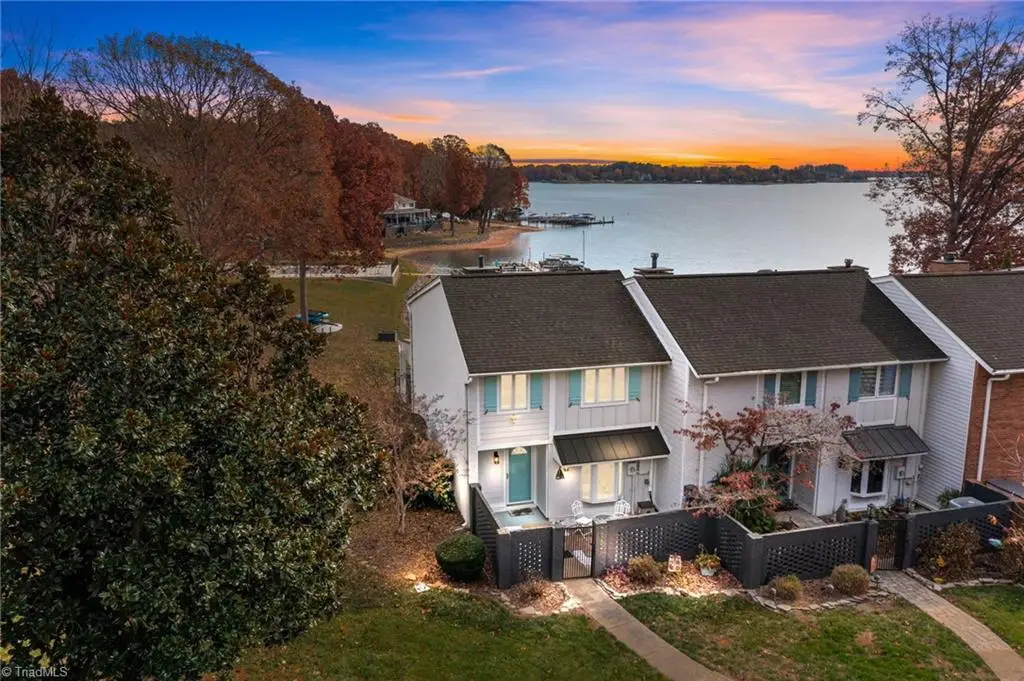 7962 Westcape Drive #1016, Westport, NC 27030 - Image #1