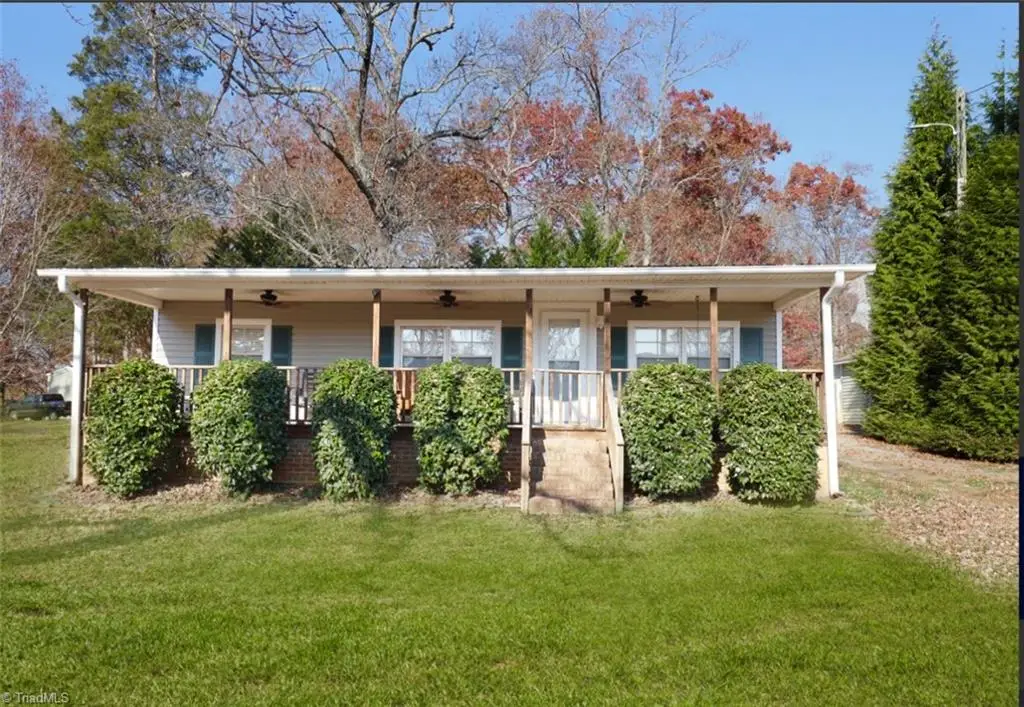 531 Lake Shore Avenue, Lexington, NC 27292 - Image #1