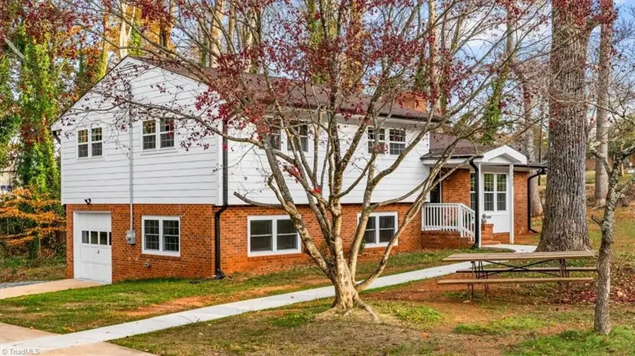 3555 Cherry Lane, Greensboro, NC 27405 - Image #3