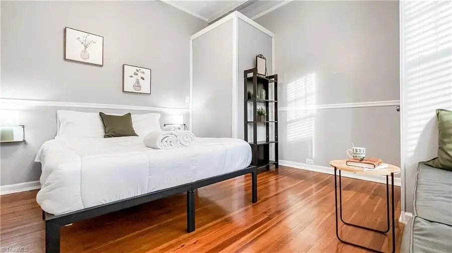 1306 Bogart Street, Greensboro, NC 27405 - Image #2