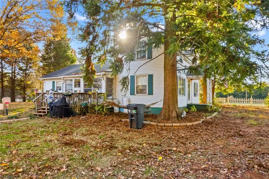 131 Loop Street, Mocksville, NC 27028 - Image #2