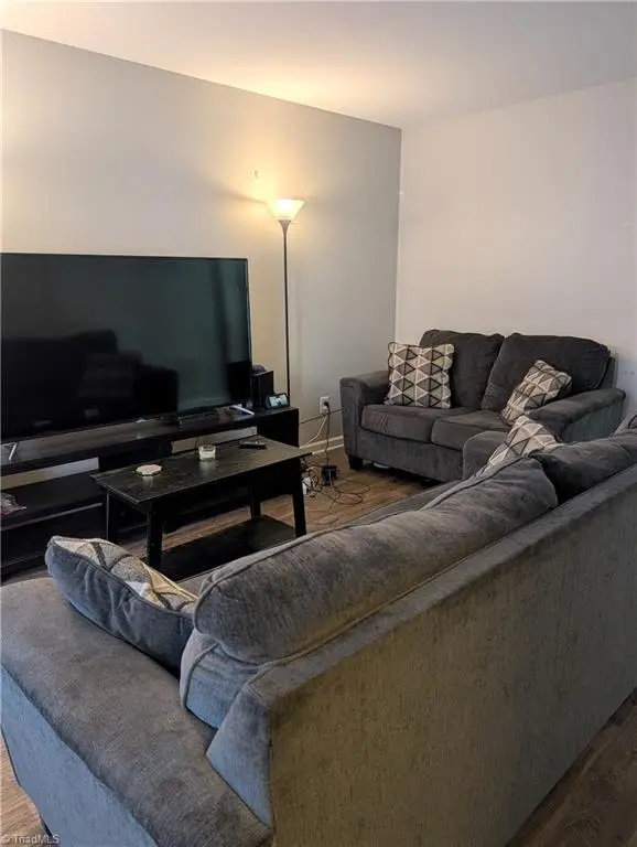 843 Brickwood Court, Winston Salem, NC 27127 - Image #2