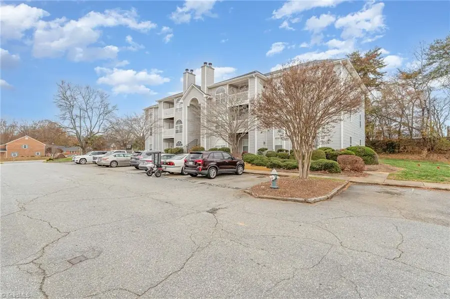 5012 Lawndale Drive, Greensboro, NC 27455 - Image #2